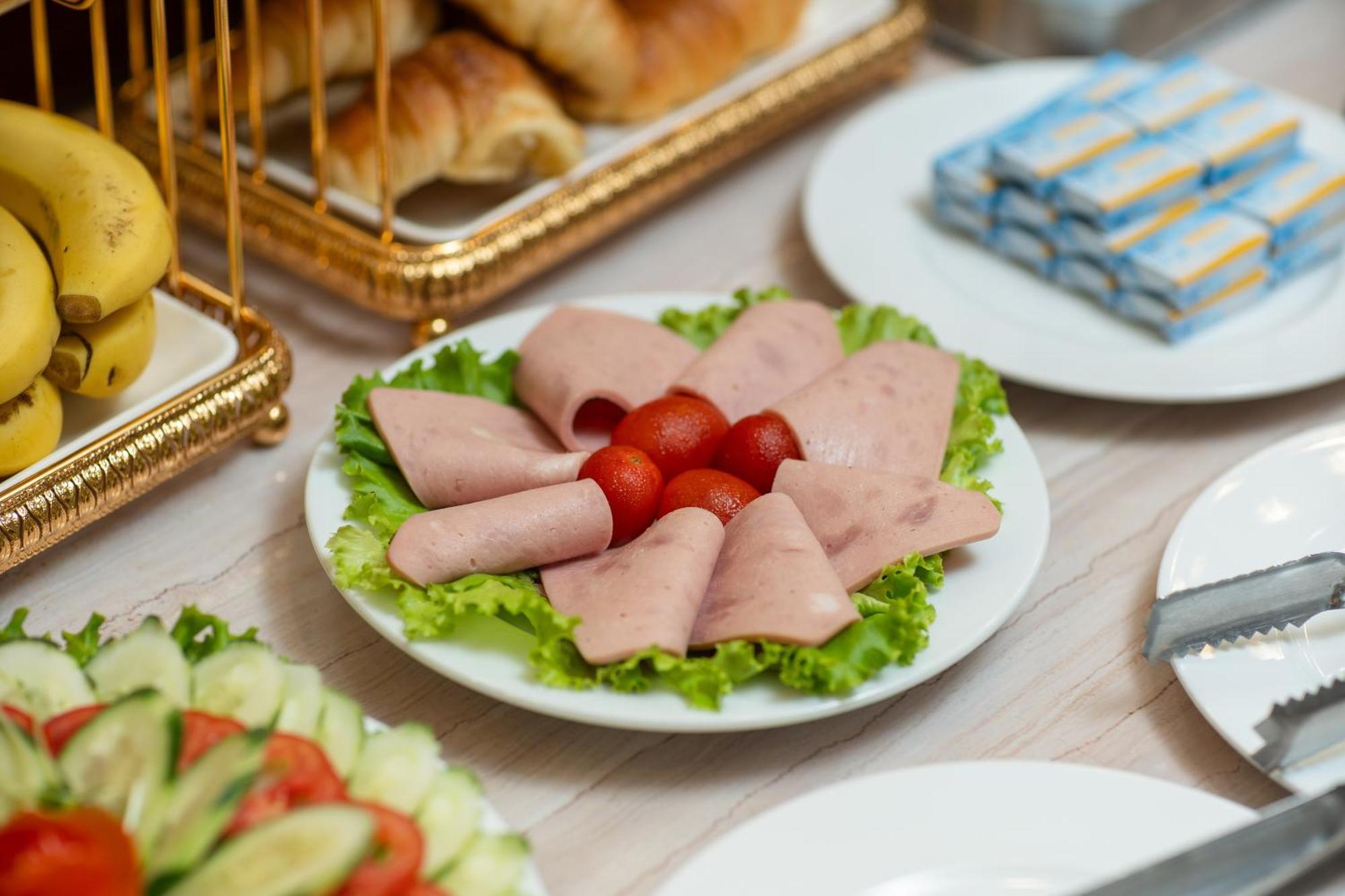 The West Hotel & Spa Ханой Екстериор снимка