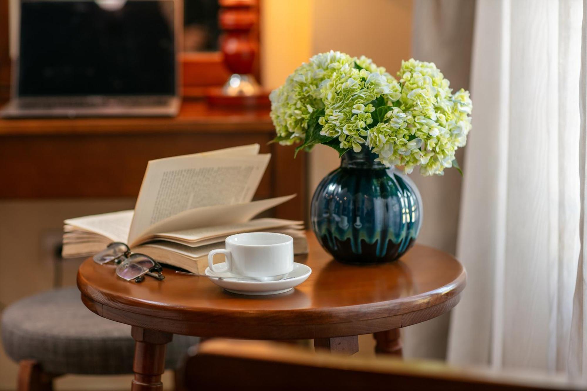 The West Hotel & Spa Ханой Екстериор снимка